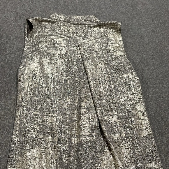 Anthropologie, Akemi + Kin Metallic Hold and gray Drape Tank Top, Size XS - Picture 10 of 16